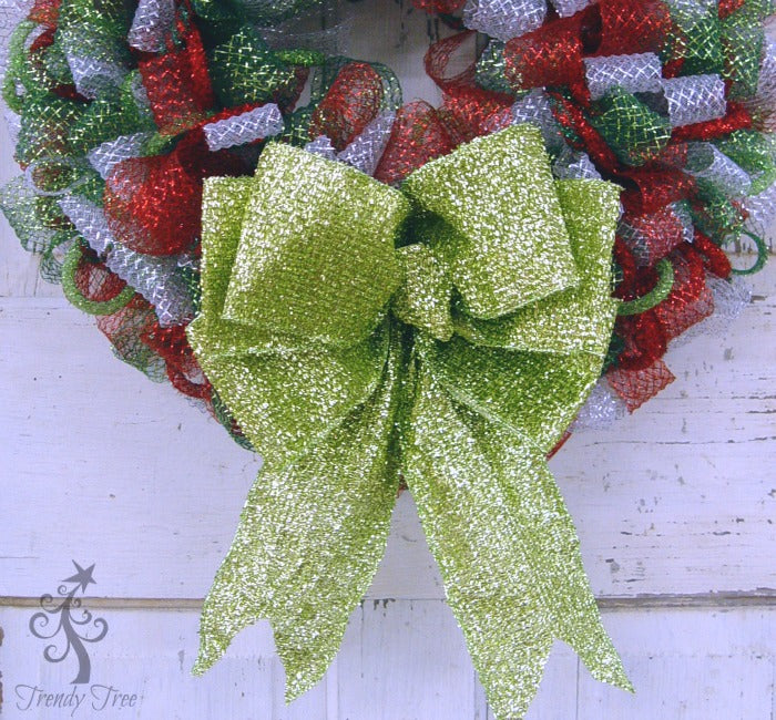Make a Big Wreath Bow Without a Bowmaker