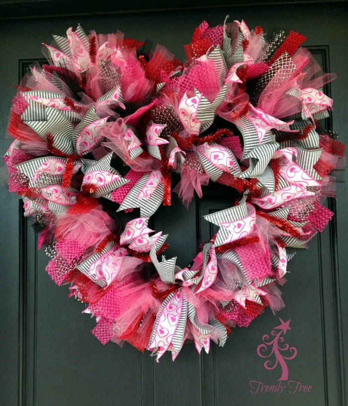 Basic Pink Valentine Wreath Tutorial 2016