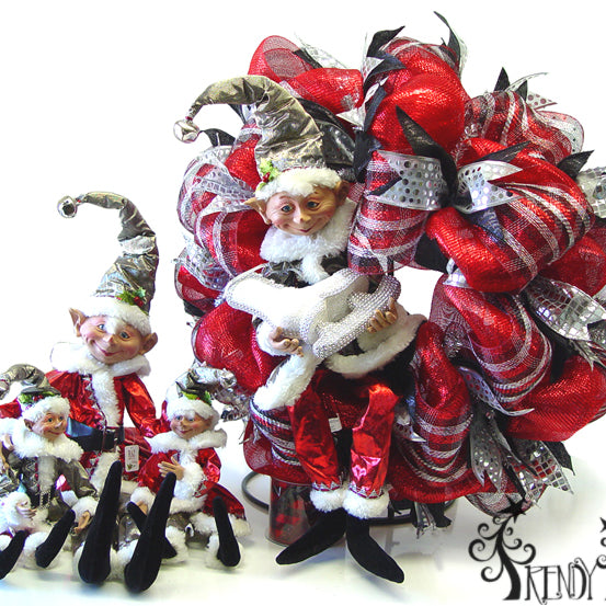 Wreath Tutorial using Elves from the RAZ Silver Bells Collection