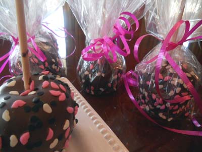 Candy Apples for Valentine's Day