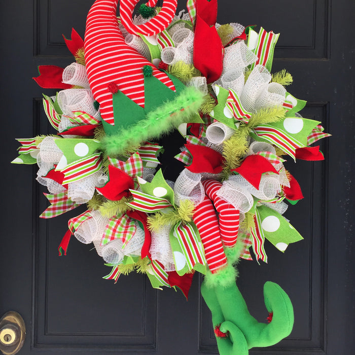 2016 Elf with Striped Hat & Legs Wreath Tutorial