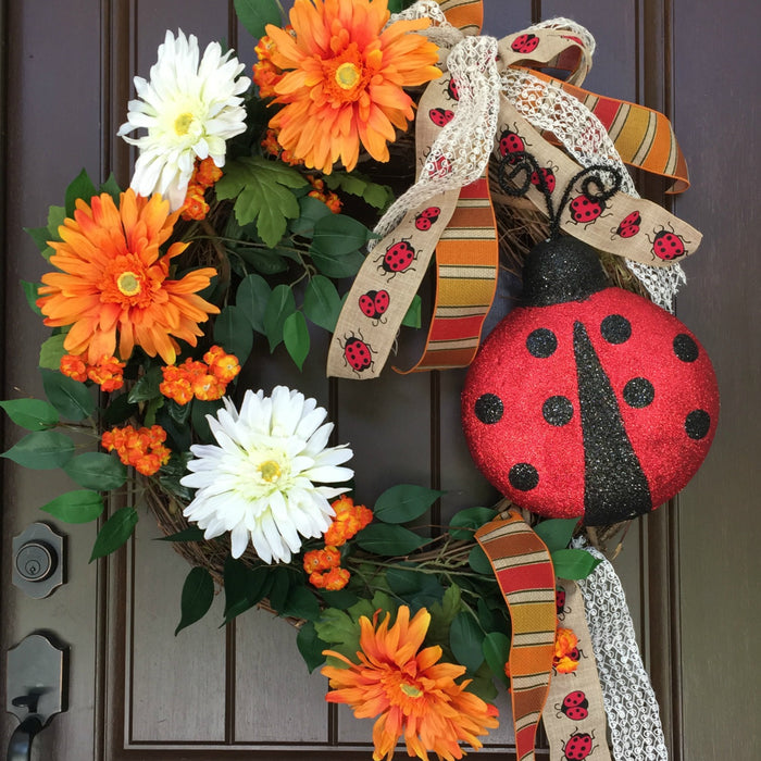 2017 Grapevine with Ladybug Wreath Tutorial