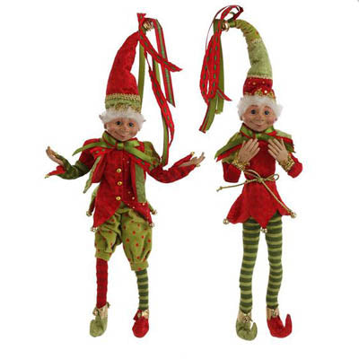 Adding Elves to your Christmas Wreath