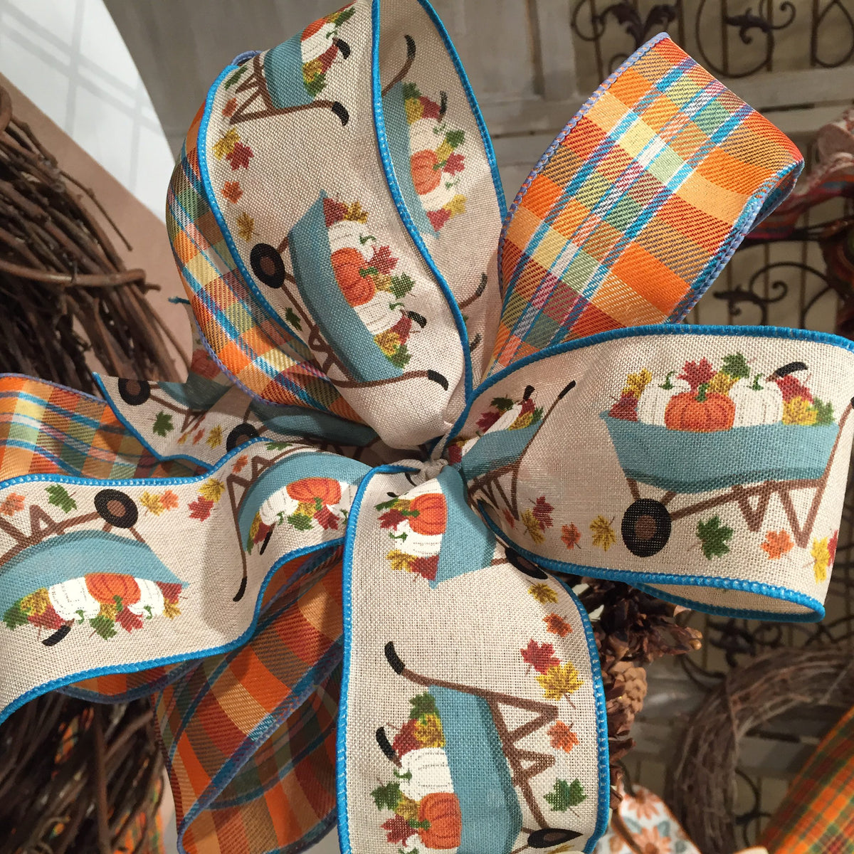 2019 Fall & Christmas Ribbon at the Atlanta Market — Trendy Tree