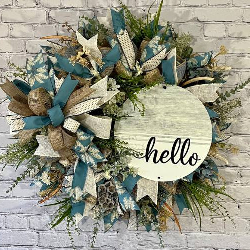 everyday wreath with hello sign