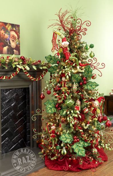 RAZ 2013 Merry Mistletoe Christmas Trees and Christmas Decorations Used on Tree
