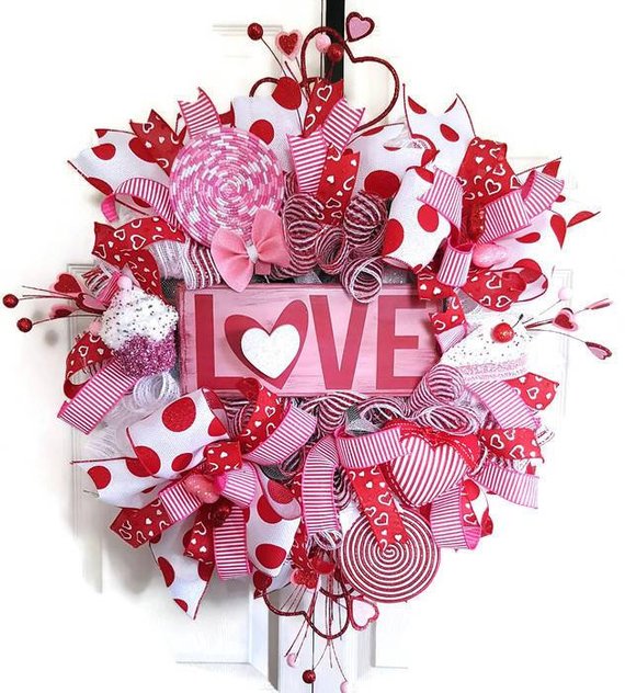2019 Customer Designer Valentine Wreaths