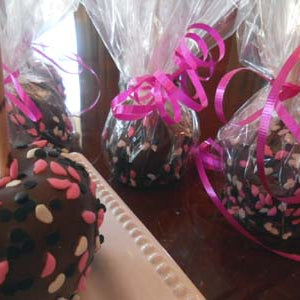 Candy Apples for Valentine's Day