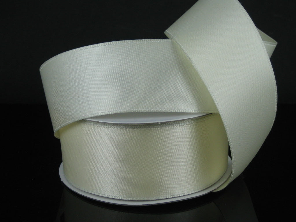 1.5 by 25 Yards Ivory Wired Double Faced Satin Ribbon 950109-18 — Trendy  Tree